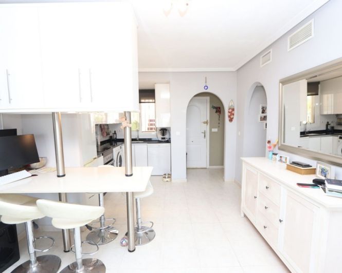 Image No.11-Appartement de 2 chambres à vendre à Los Alcázares