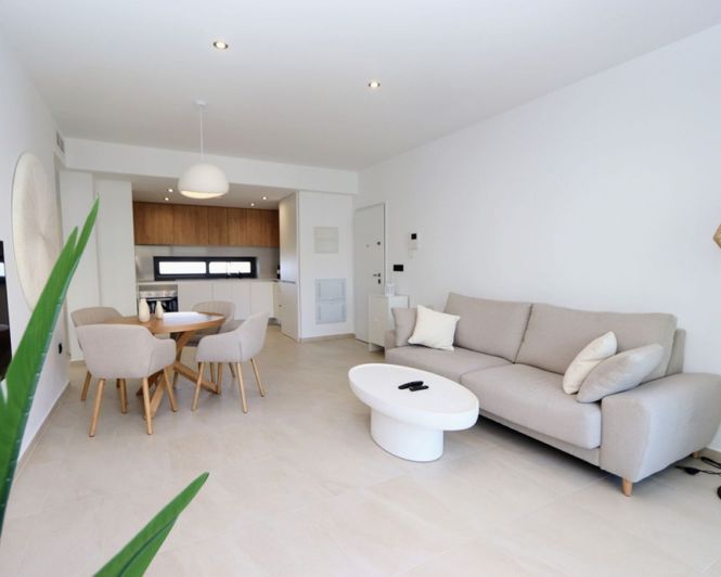 Image No.5-Appartement de 2 chambres à vendre à Los Alcázares