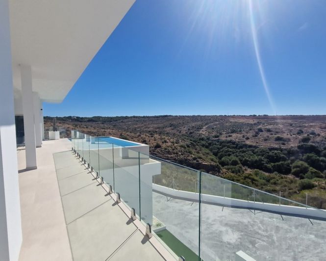 Image No.11-Villa for sale