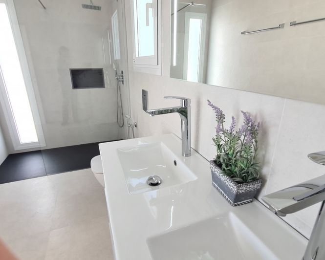 Image No.24-Villa for sale