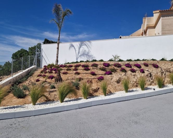 Image No.35-Villa for sale