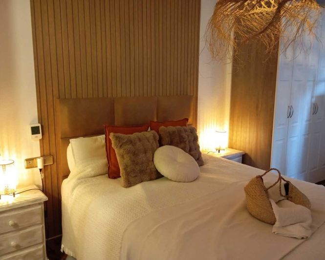 Image No.24-2 Bed Apartment for sale