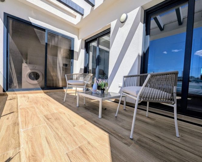 Image No.43-Appartement de 2 chambres à vendre à Villamartin