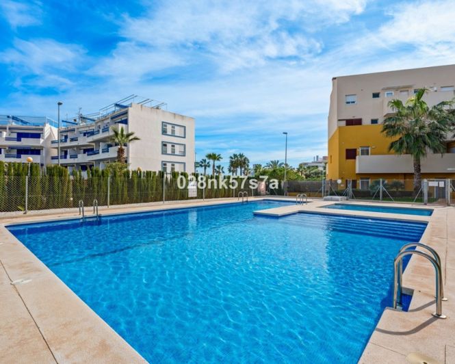 Image No.25-2 Bed Apartment for sale