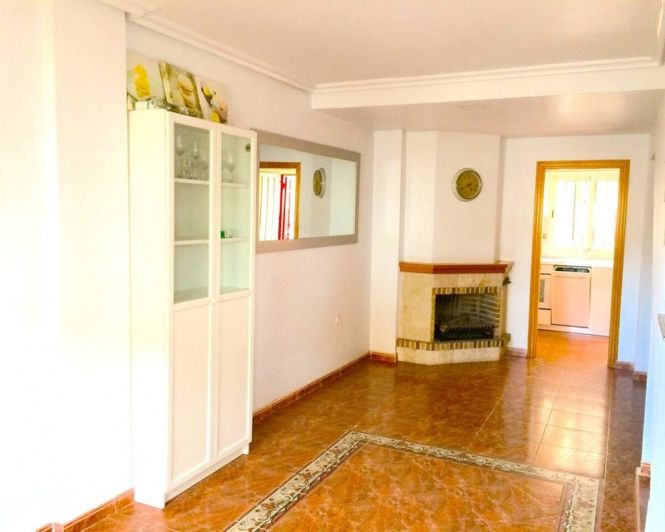 Image No.4-3 Bed Townhouse for sale