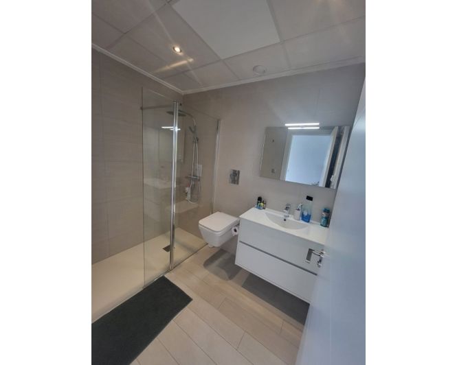 Image No.11-2 Bed Townhouse for sale