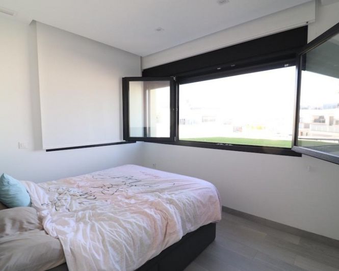 Image No.16-3 Bed Villa for sale