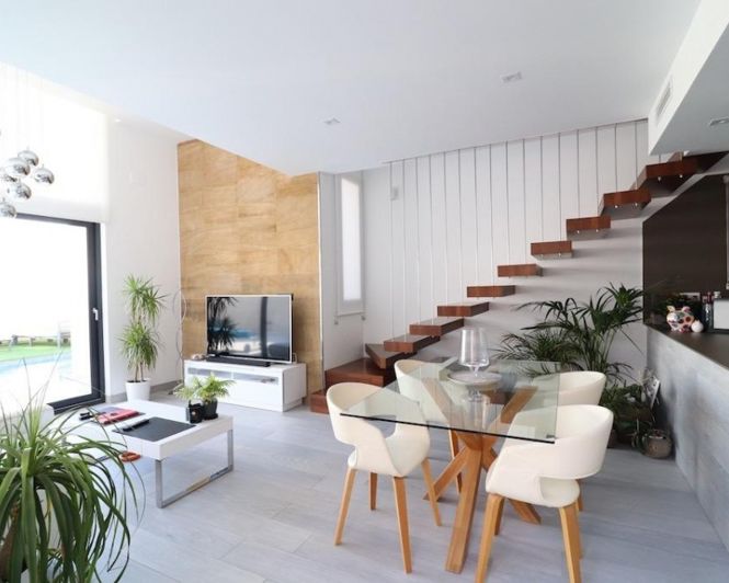 Image No.7-3 Bed Villa for sale