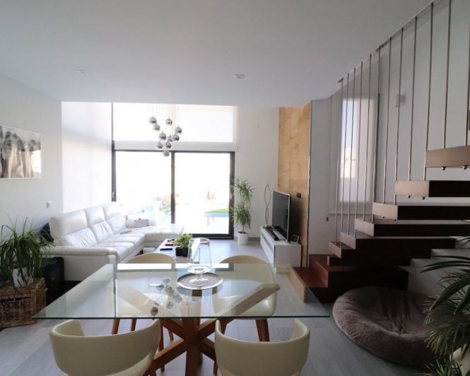 Image No.8-3 Bed Villa for sale