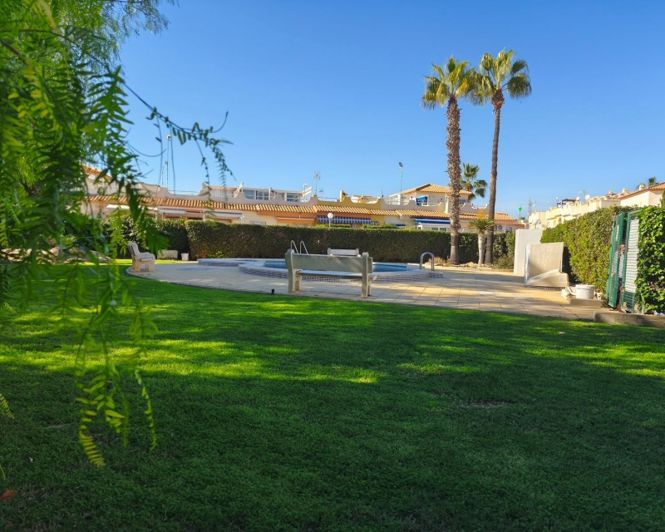 Image No.2-Bungalow de 2 chambres à vendre à La Florida