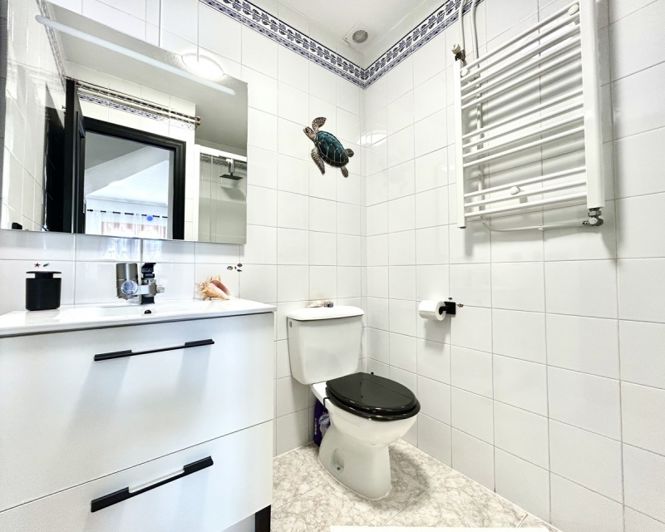 Image No.19-2 Bed Townhouse for sale