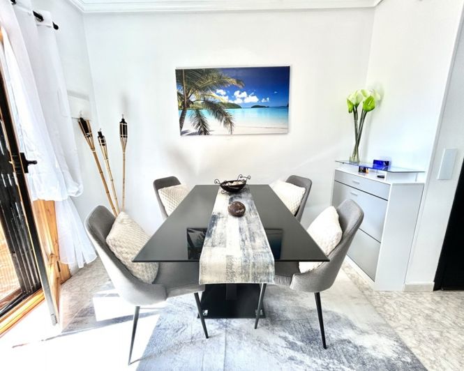 Image No.5-2 Bed Townhouse for sale