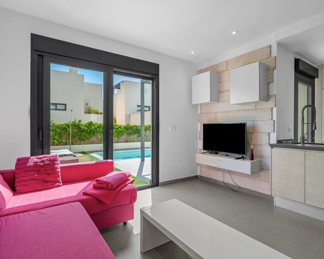 Image No.16-2 Bed Villa for sale