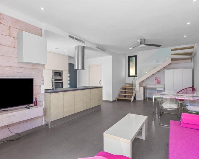 Image No.7-2 Bed Villa for sale