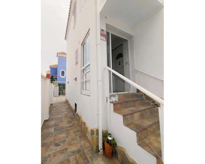 Image No.10-4 Bed Villa for sale