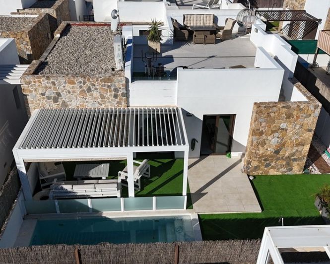 Image No.2-3 Bed Villa for sale