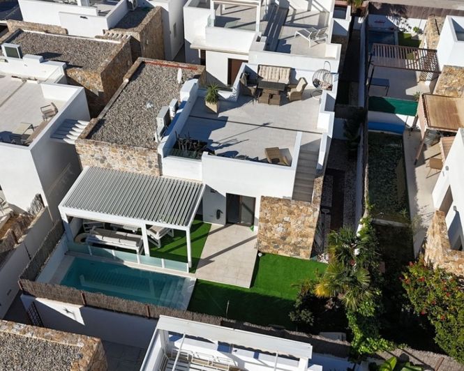 Image No.26-3 Bed Villa for sale