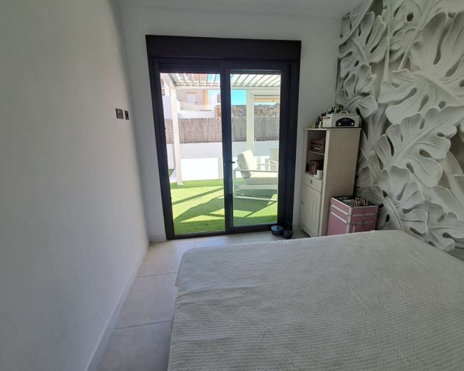 Image No.8-3 Bed Villa for sale