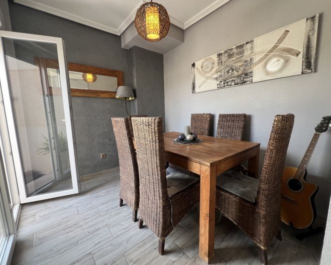 Image No.12-4 Bed Villa for sale