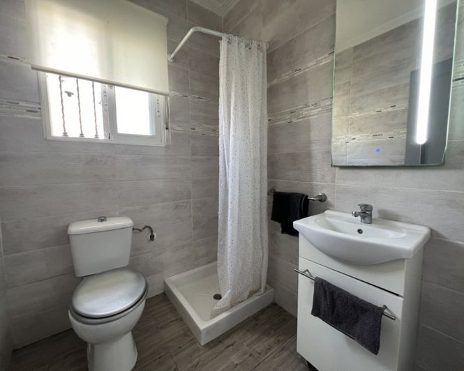 Image No.18-4 Bed Villa for sale