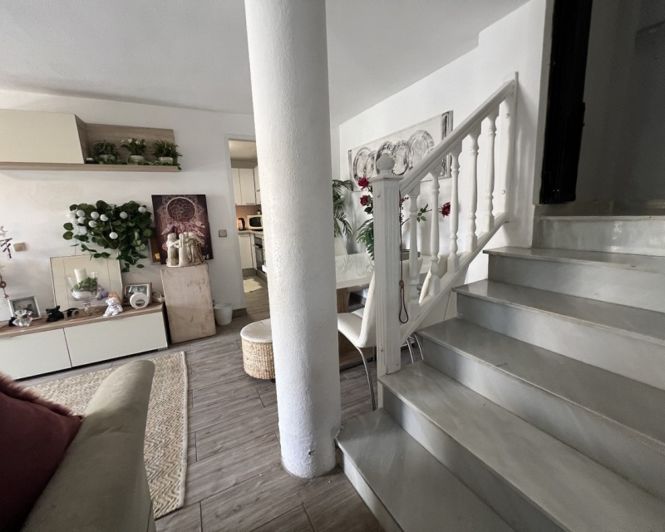 Image No.28-4 Bed Villa for sale