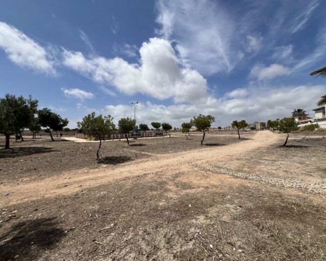 Image No.36-4 Bed Villa for sale