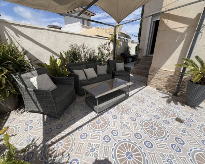 Image No.37-4 Bed Villa for sale