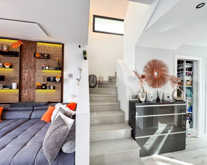 Image No.18-3 Bed Villa for sale