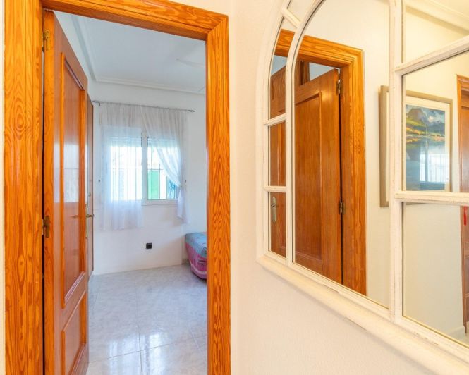 Image No.20-3 Bed Villa for sale