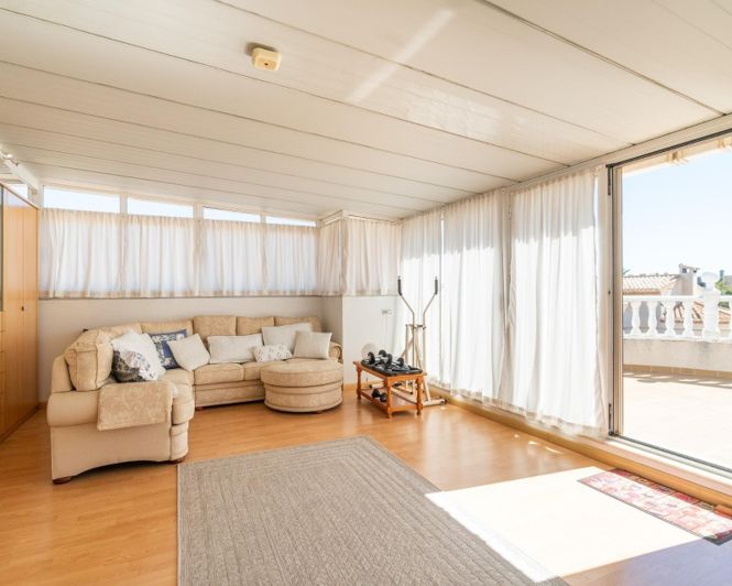 Image No.33-3 Bed Villa for sale