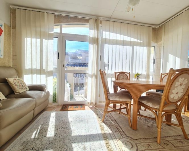 Image No.2-3 Bed Townhouse for sale