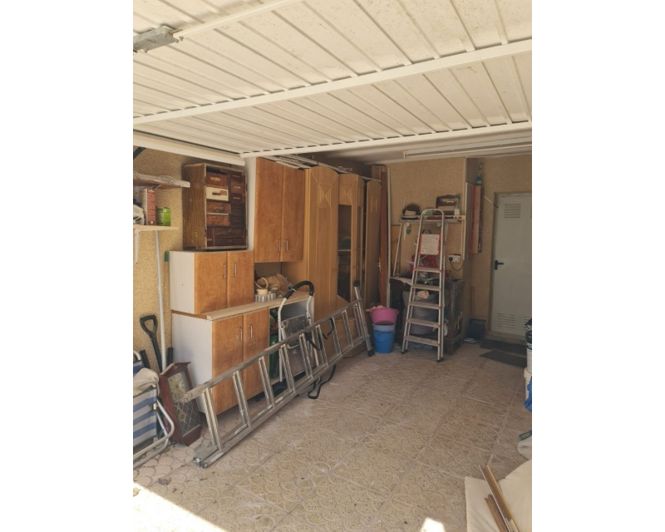 Image No.26-3 Bed Townhouse for sale