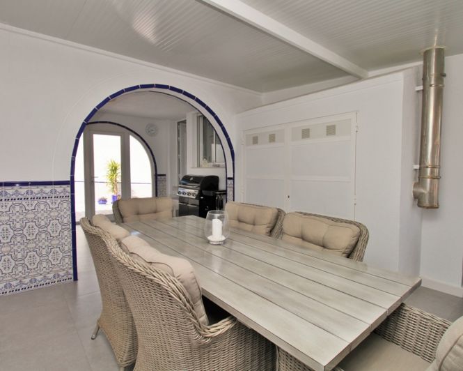 Image No.12-3 Bed Villa for sale
