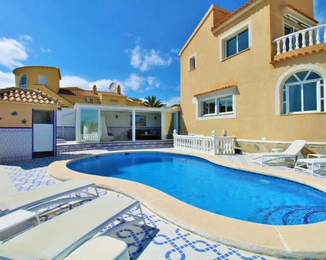 Image No.37-3 Bed Villa for sale