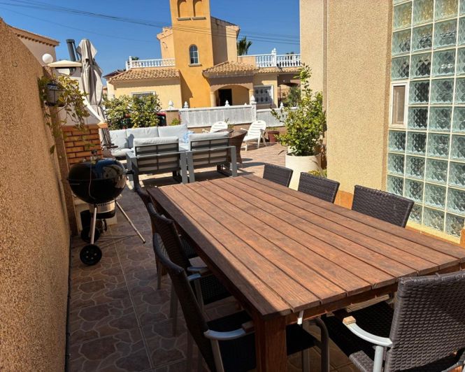 Image No.12-3 Bed Villa for sale