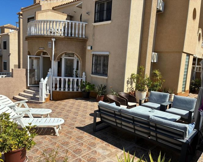 Image No.8-3 Bed Villa for sale