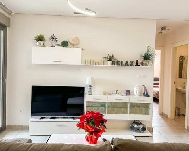 Image No.20-2 Bed Apartment for sale