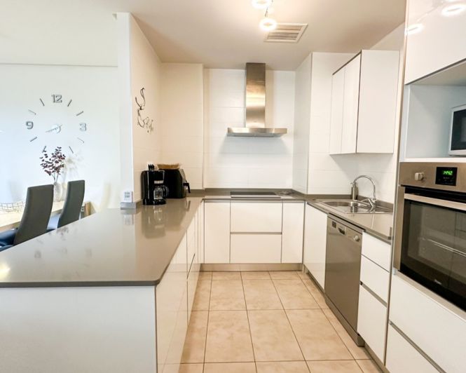 Image No.25-2 Bed Apartment for sale