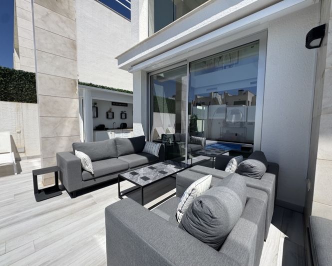 Image No.16-4 Bed Villa for sale