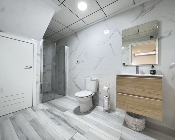 Image No.33-4 Bed Villa for sale