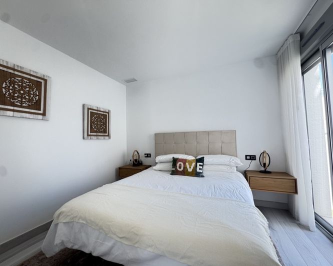 Image No.6-4 Bed Villa for sale