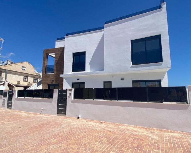 Image No.32-2 Bed Apartment for sale