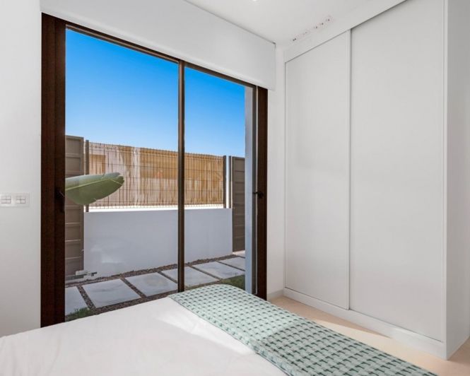 Image No.30-3 Bed Villa for sale