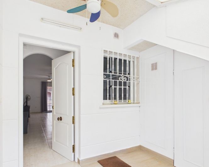 Image No.22-2 Bed Apartment for sale