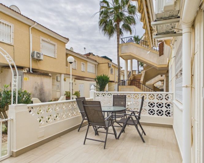 Image No.24-2 Bed Apartment for sale