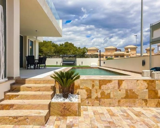Image No.4-3 Bed Villa for sale