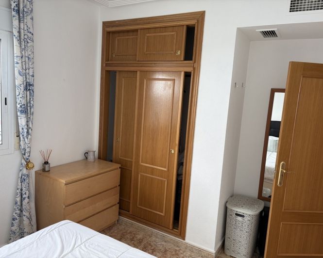 Image No.21-2 Bed Townhouse for sale