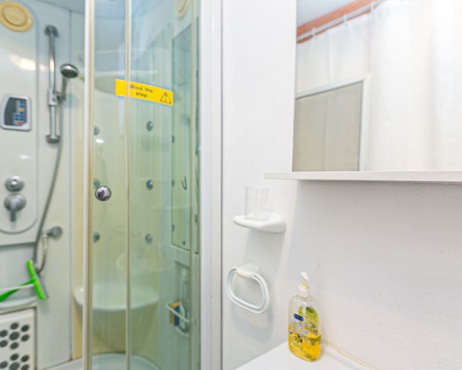 Image No.36-3 Bed Apartment for sale