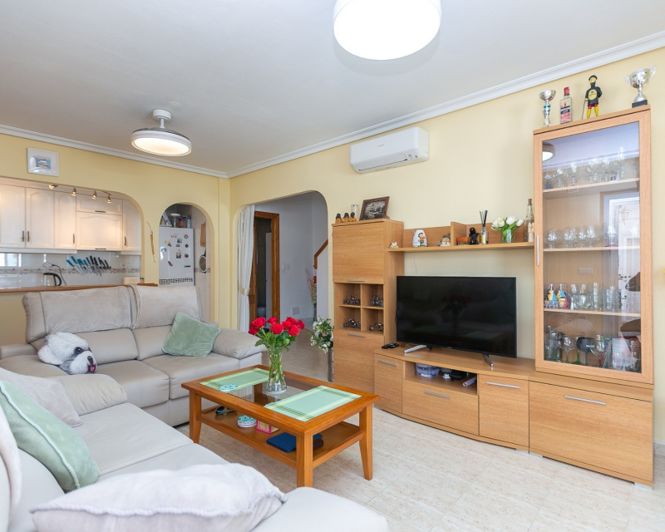 Image No.9-3 Bed Apartment for sale