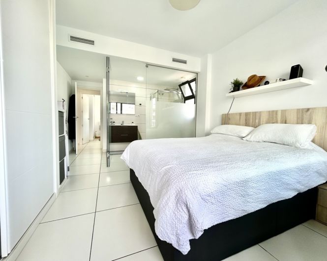 Image No.10-2 Bed Apartment for sale